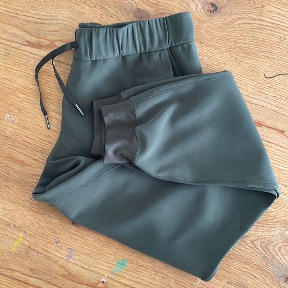 Lululemon Joggers Like New
